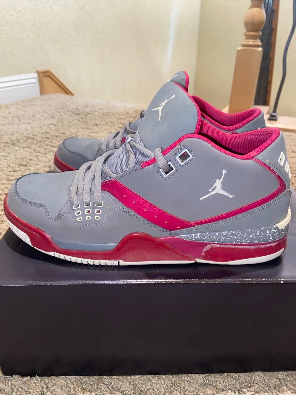 Jordan Low-Top Sneakers in Gray and Pink